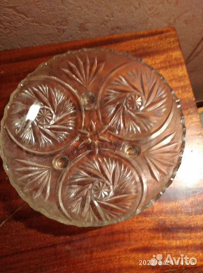 Сахарница и молочник