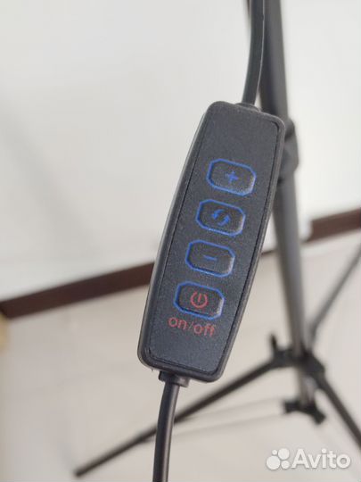 Кольцевая лампа