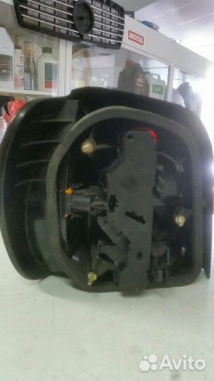 Фонарь задний правый VW polo 6N0945096B