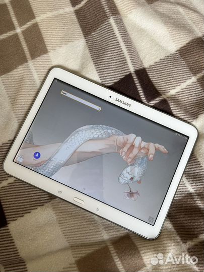 Планшет samsung galaxy tab4 белый 16gb