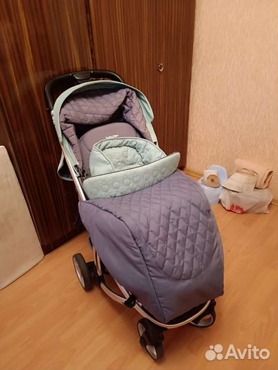 Прогулочная коляска