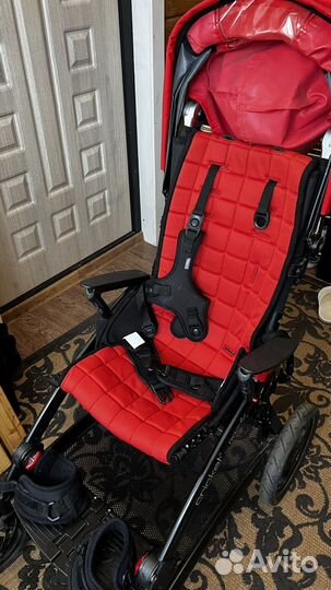 Коляска для детей с дцп