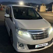 Nissan Serena 2.0 CVT, 2014, 76 000 км, с пробегом, цена 1 850 000 руб.