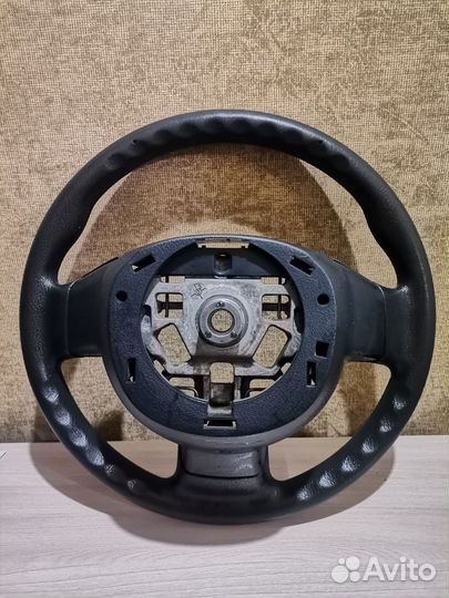 Руль на Nissan Almera Classic B10