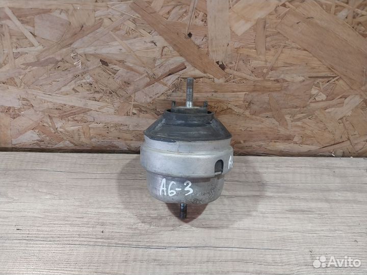 Подушка двигателя Audi A6 C5 VW Passat B5 1.8