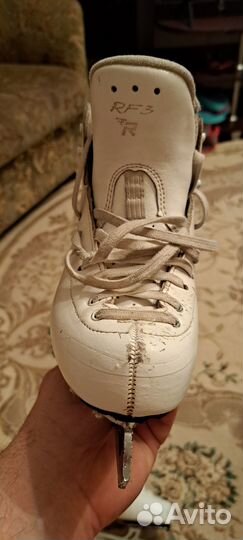 Коньки для фигурного катания профессиональные