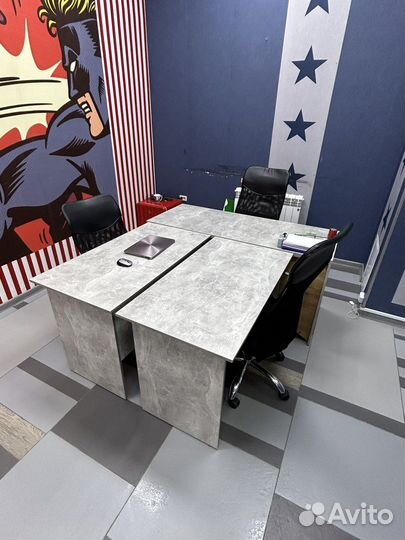 Столы офисные 3 шт. бетонного цвета