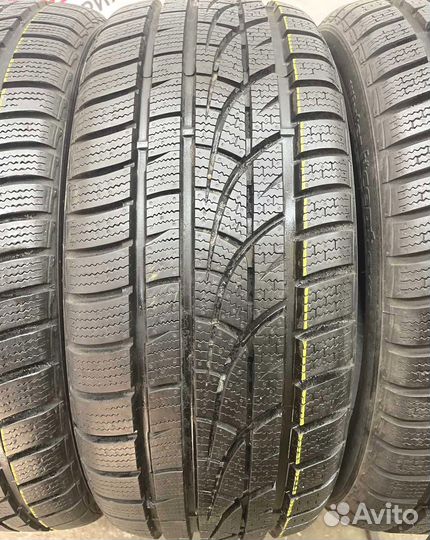 Hankook Winter I'Cept Evo 215/45 R17 88N