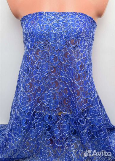 Отрез ткани кружево