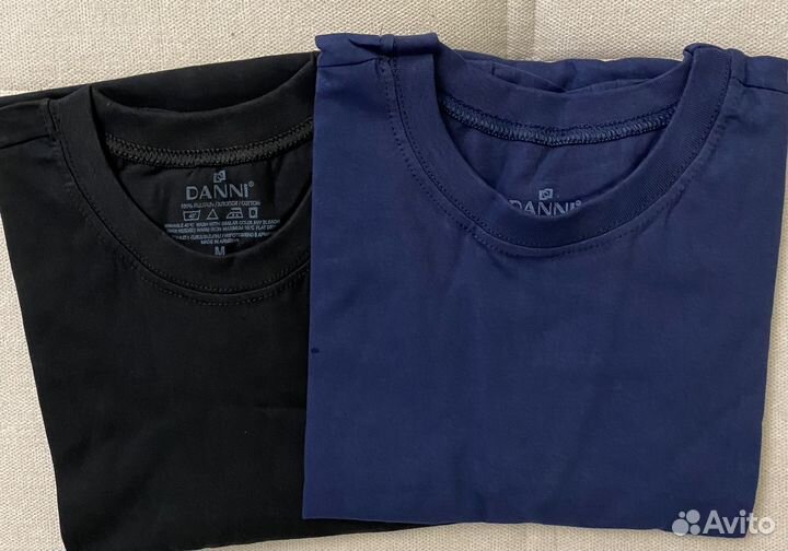 Футболки -10 шт, колготки -5 шт