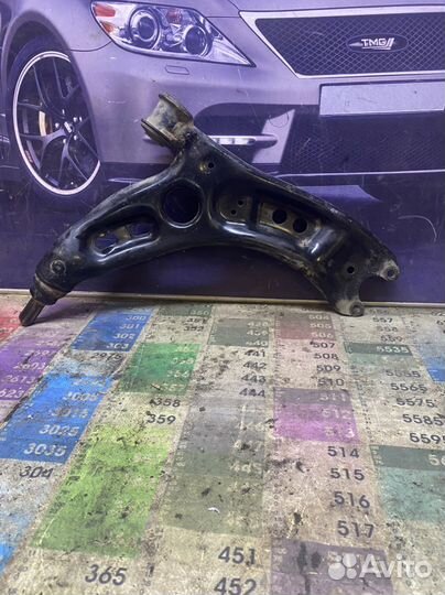 Рычаг передний правый Skoda Octavia a5