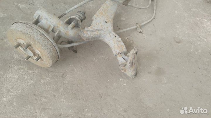 Балка подвески задняя Toyota Prius NHW10 1nzfxe