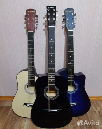 Акустическая гитара