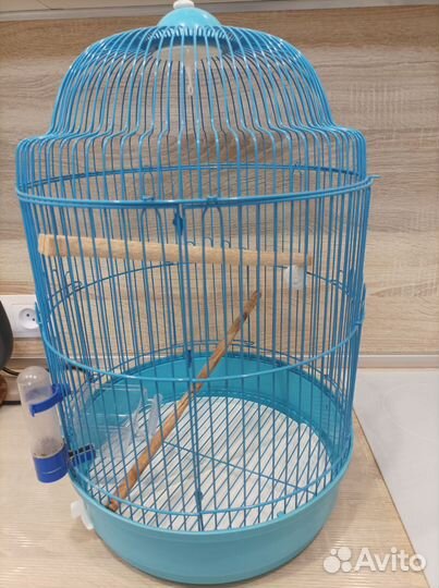 Клетка для попугая диаметр 33 см, высота 56.5 см