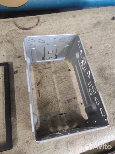 Окантовка/ подрамник для магнитолы 10*17