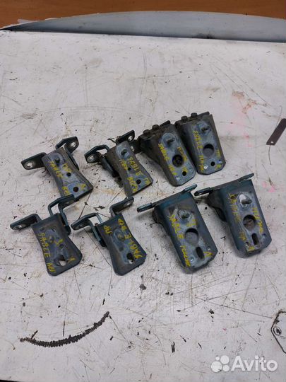 Петля двери Mercuri Sable 2 Ford Taurus 2