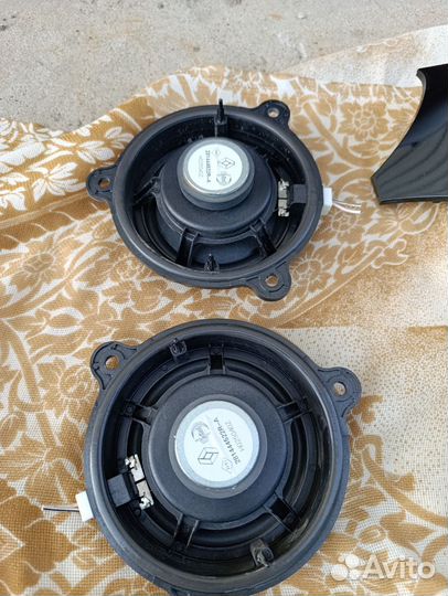 Штатная магнитола LADA vesta и колонки