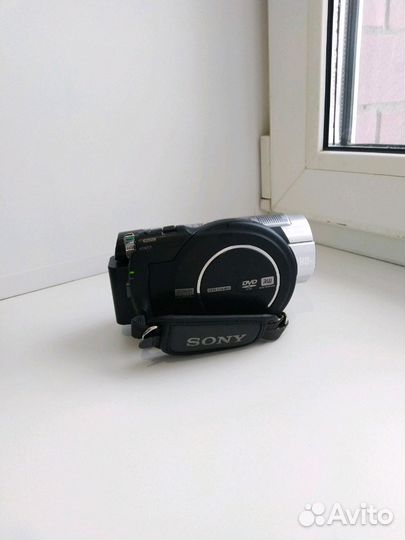 Камера Sony hdr-ux5 handycam