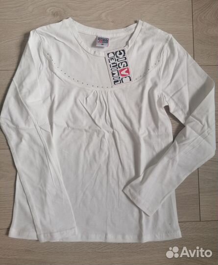 Блузки новые школьные размер 140