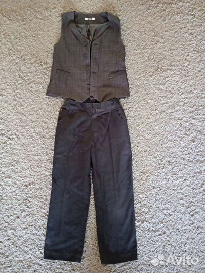 Школьный костюм