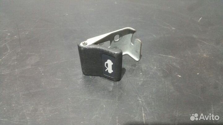 Рычаг открывания капота Subaru Impreza Wrx Sti GD