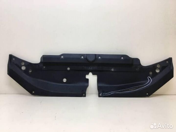 Кожух замка капота Toyota Land Cruiser Prado