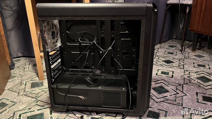 Корпус MidiTower Zalman i3 black