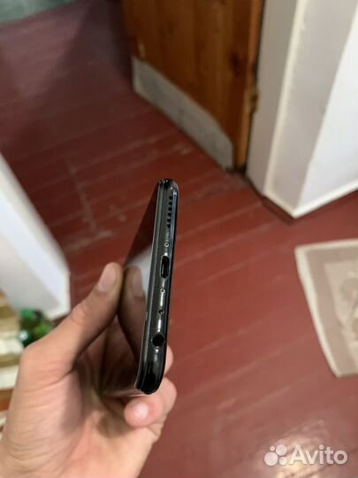 vivo Y85, 4/32 ГБ