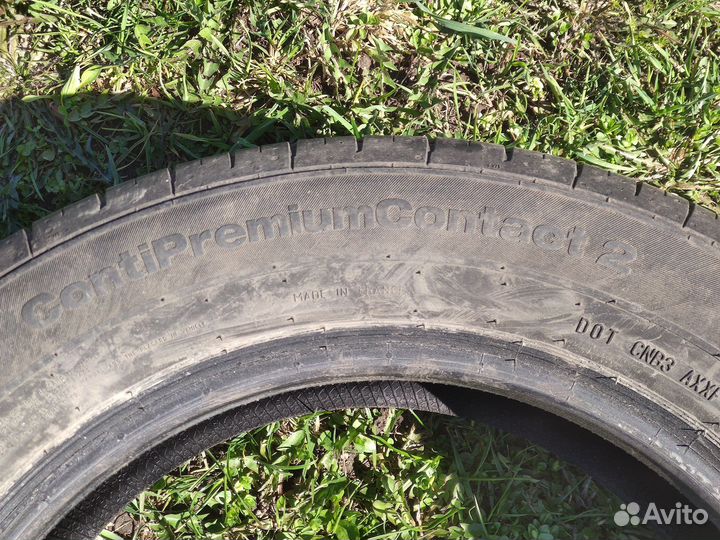 Continental ContiPremiumContact 2 215/55 R16 93H