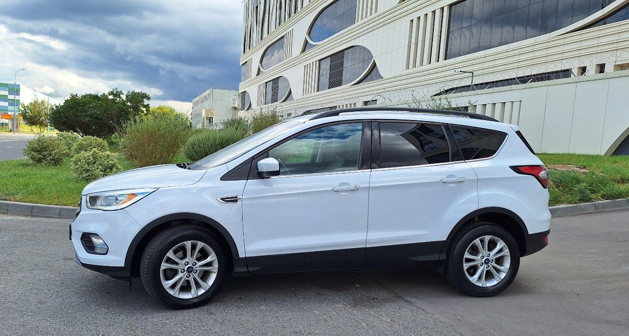 Ford Escape: фото владельца