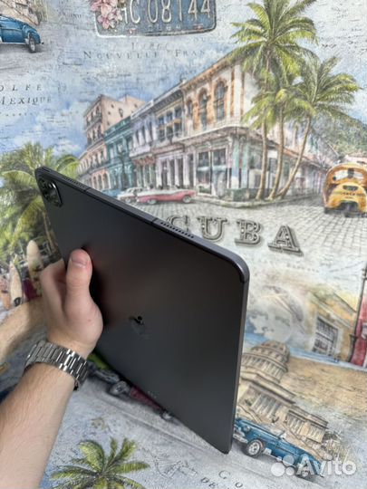 iPad pro M1 256gb sim