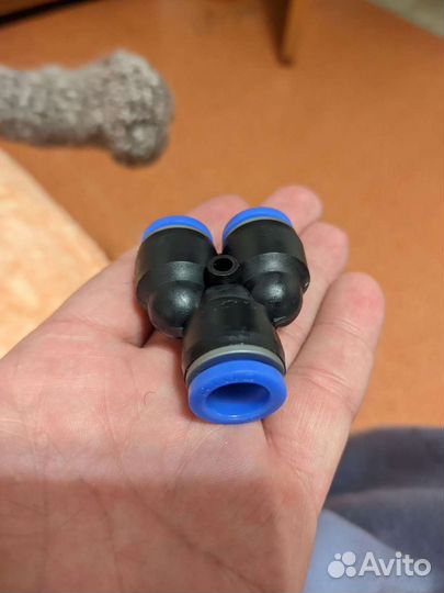 Тройник для пвх трубок силиконовых 12 мм