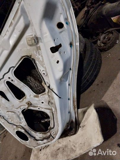 Задняя правая дверь Haima 3