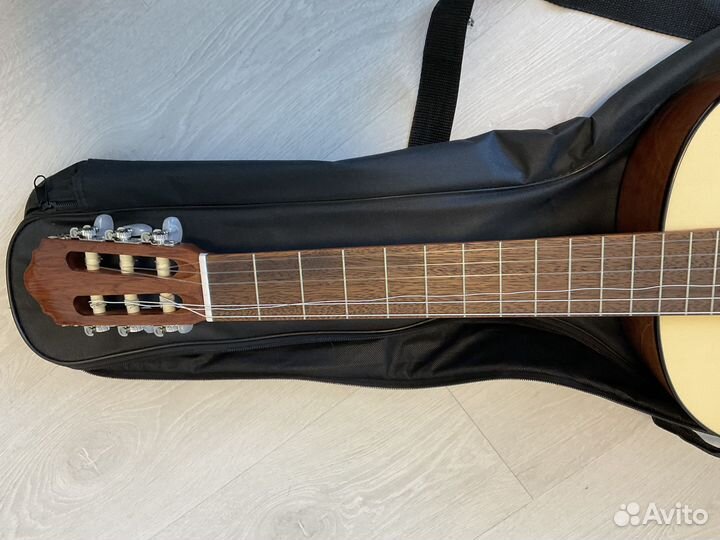 Акустическая гитара Cort AC100 SG