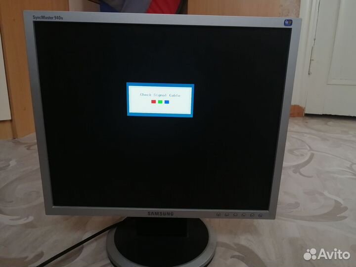 Монитор Samsung 940N