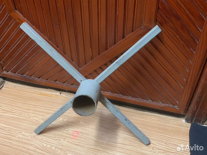 Подставка для елки