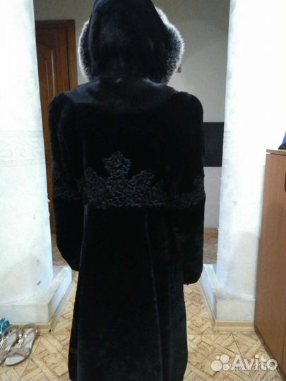 Продам мутоновую шубу