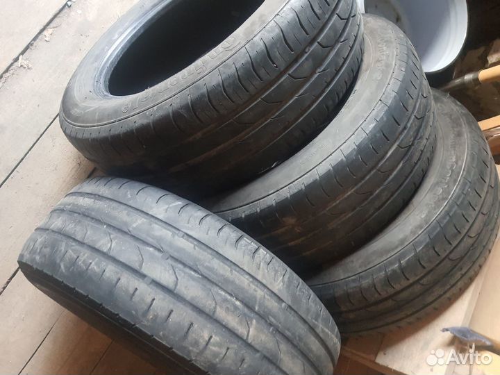 Continental ContiPremiumContact 2 205/60 R16 92H