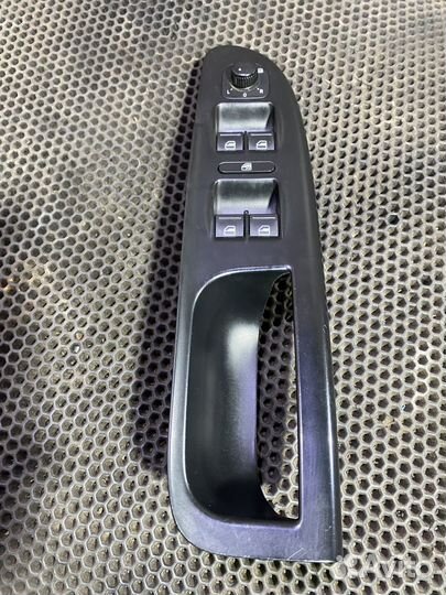 Блок стеклоподъемников VW Passat B6 Пассат