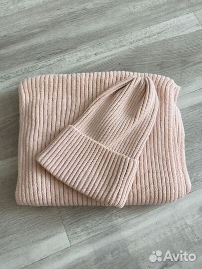 Комплект шапка и шарф