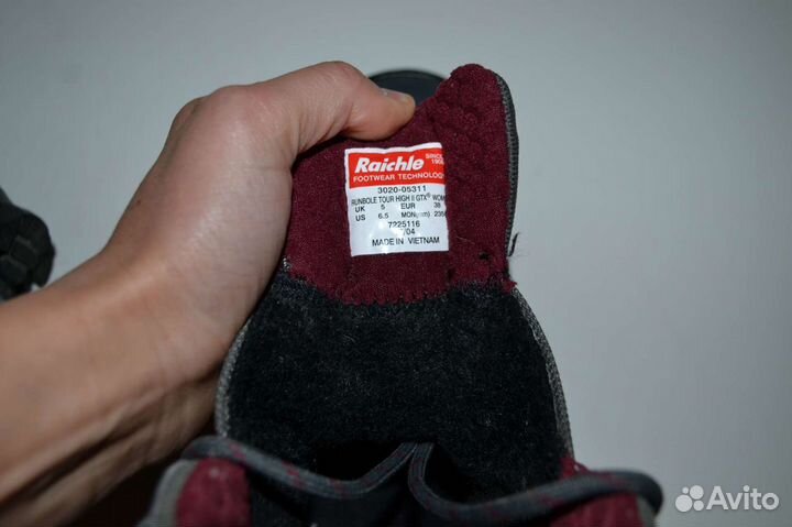 Новые треккинговые ботинки eur38