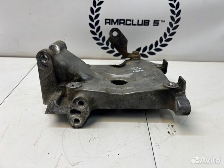 Кронштейн генератора Nissan Primera P12 QG18DE