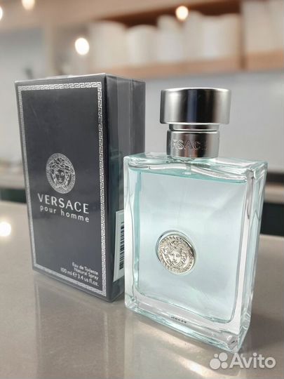 Мужской парфюм Versace Pour Homme