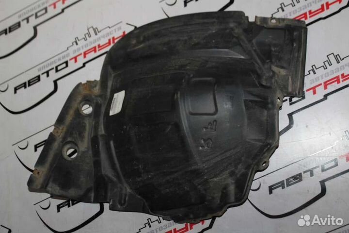 Подкрылок nissan pathfinder terrano terrano regulus JLR50 JRR50 JTR50 LR50 LVR50 PR50 R50 RR50 TR50