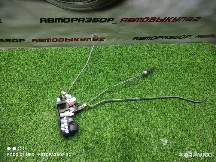 Замок передней правой двери Сайбер Стратус Себринг