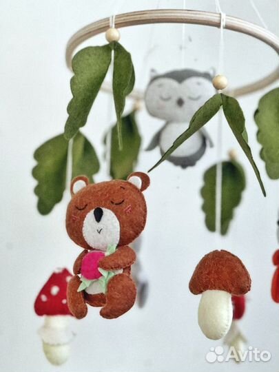 Мобиль на кроватку лесной