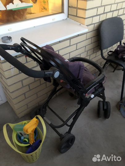Прогулочная коляска