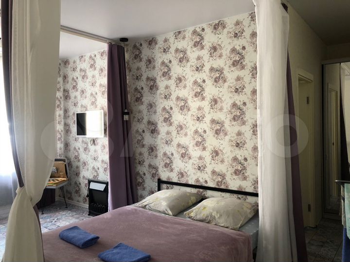 2-к. квартира, 53 м², 1/4 эт.