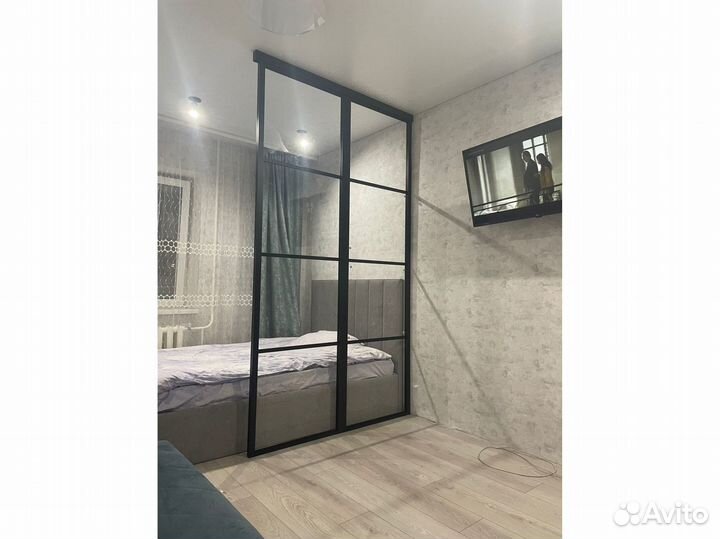 Стационарная перегородка для зонирования