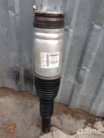 Амортизатор пневмо стойка левая Range Rover Vogue